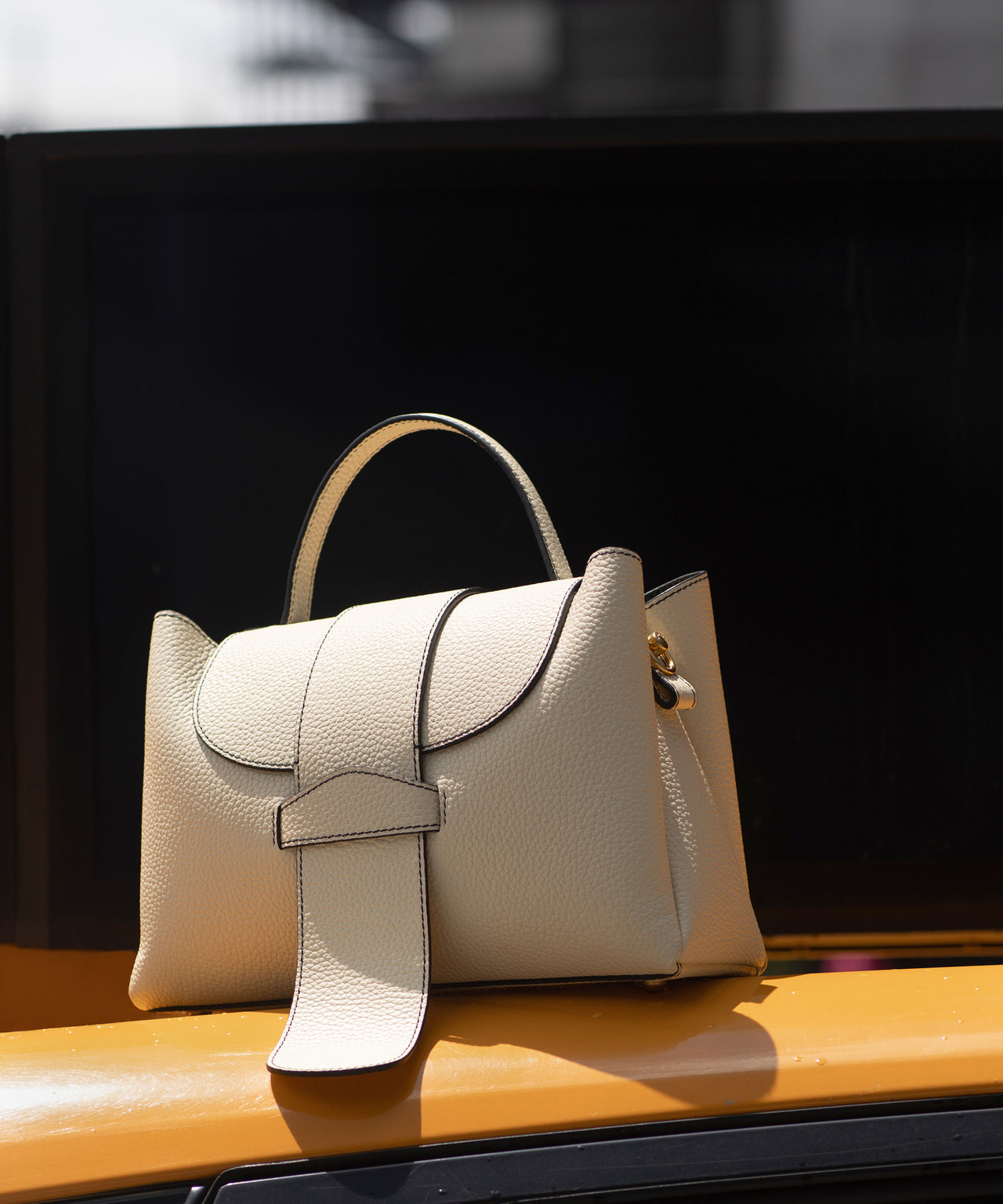 BOSTON BAG IN OFF WHITE